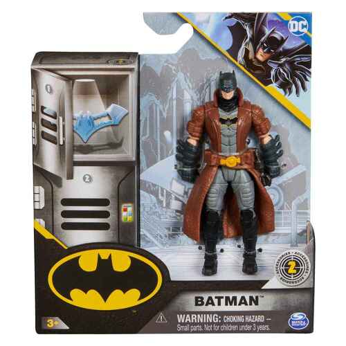 DC Batman Figure 10cm & 2 Surprise Accessories wearing Jacket